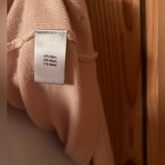 J.Lo Women's Crew Neck Sequins Accent Long Sleeve Sweater XL Knit Light Pink - Picture 4 of 11